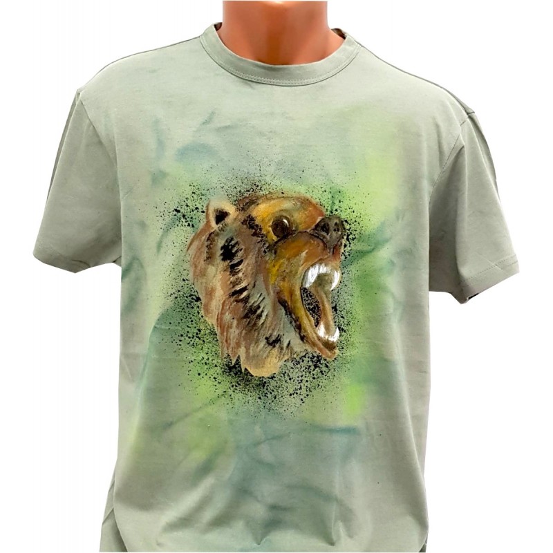 Tricou pictat manual - Wild Bear